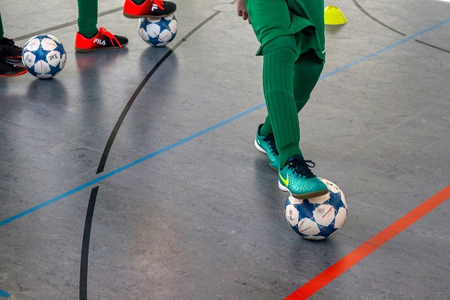 米兰补强后防线时出现新名字：萨索洛的杰伊·伊德泽斯